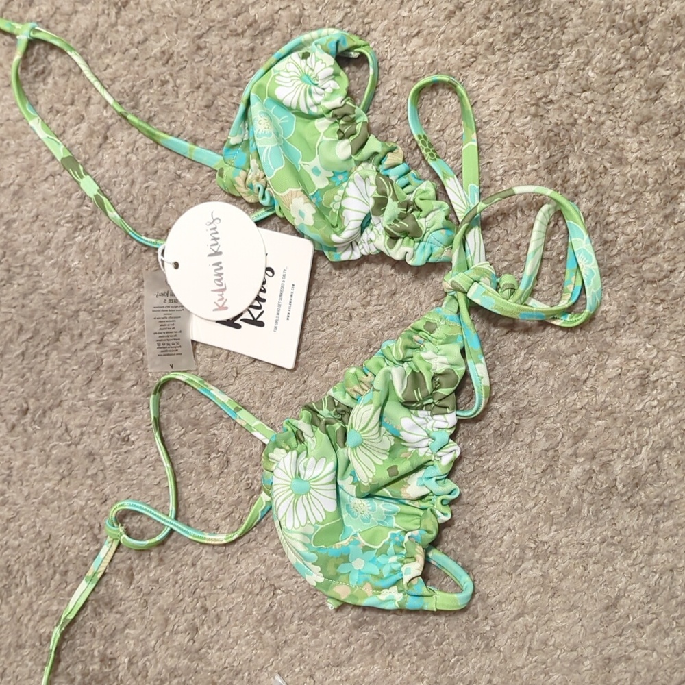 Bikini top
